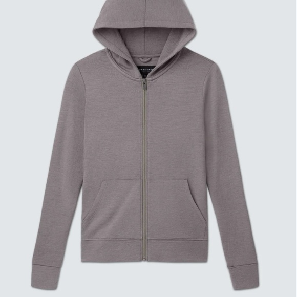 Unbound Merino Compact Travel Hoodie in Dark Fossil XS - Picture 1 of 7